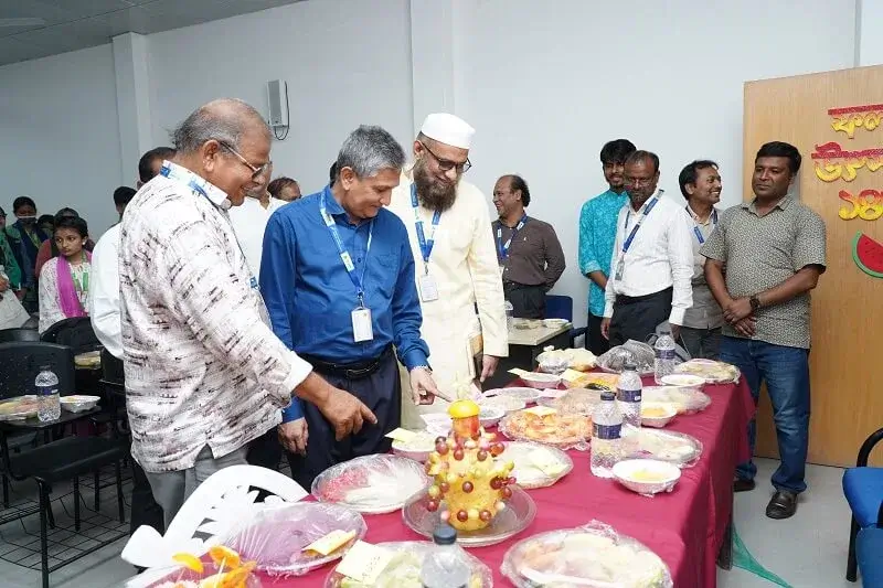 গ্রিন ইউনিভার্সিটিতে সমাজবিজ্ঞান বিভাগের আয়োজনে বর্ণিল ফল উৎসব অনুষ্ঠিত গ্রিন ইউনিভার্সিটিতে সমাজবিজ্ঞান বিভাগের আয়োজনে বর্ণিল ফল উৎসব অনুষ্ঠিত